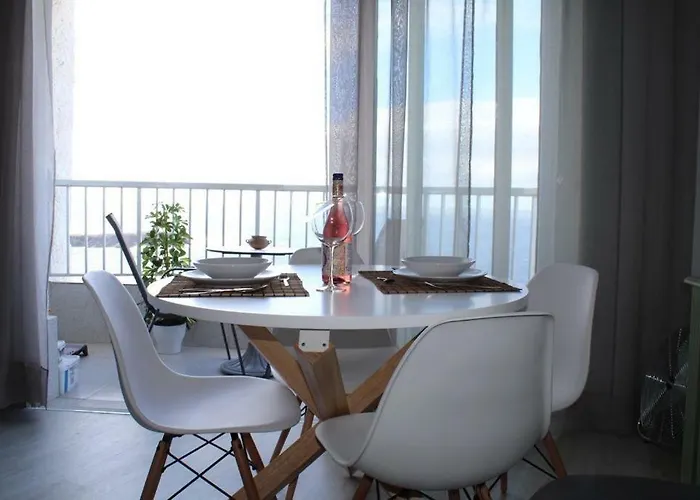 Monisunset Lägenhet *